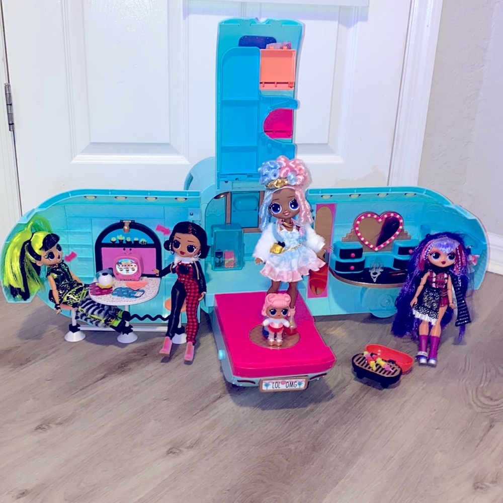 Lol/omg camper van